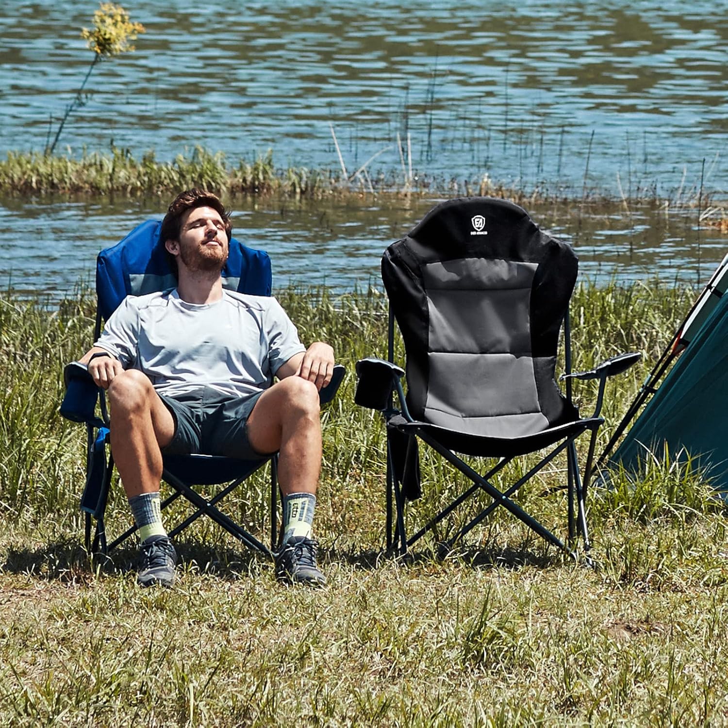 EVER ADVANCED Folding Camping Chair for Outside High Back Padded Oversized Lawn Chairs Folding Lightweight Sturdy Steel Portable Outdoor Camp Chair for Adults - Image 4